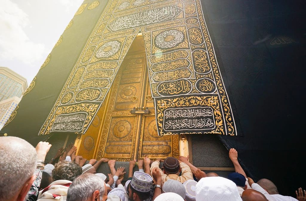 Manfaat dan Keutamaan Ibadah Haji & Umrah